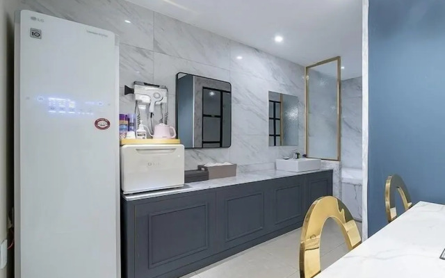 Knox Hotel