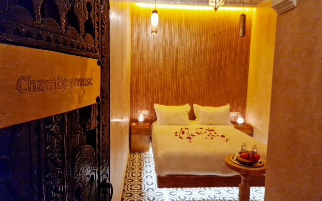 Click Riad & Spa