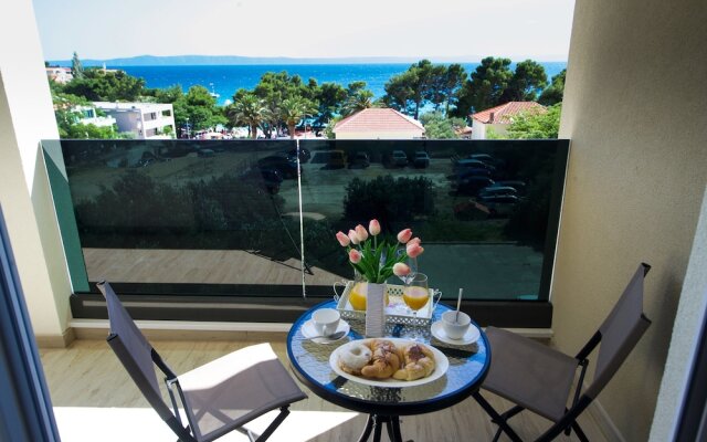 Apartments Leone