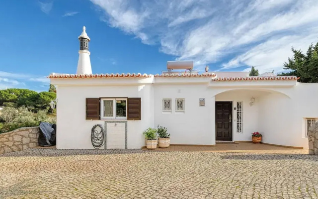 Toupeira Wonderful Well Furnished Villa