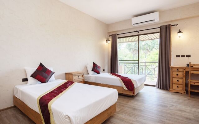 The Emerald Harbor Rayong by Favstay