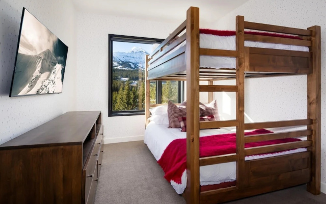 Big Sky Lake Lodge