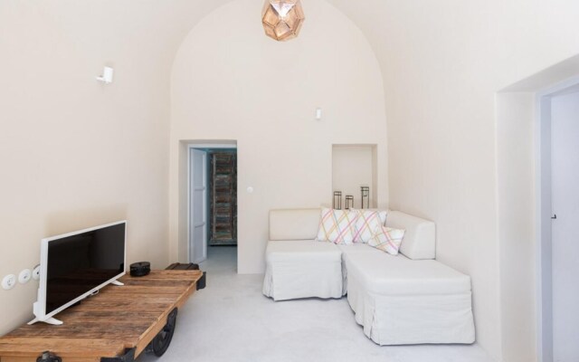 Casa House in Santorini