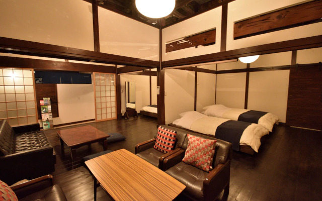 Kohaku AMBER Kamakura Zaimokuza