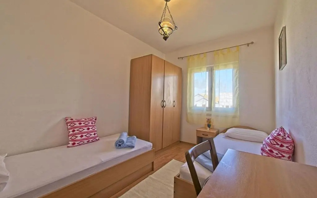 3 bedroom apartment Nik