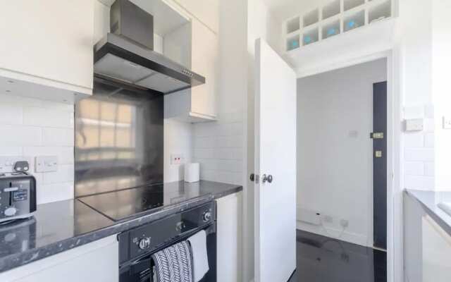 Chic and Cosy 1BD Flat - Bethnal Green