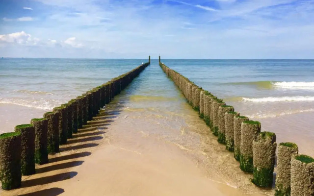 Beach Hotel