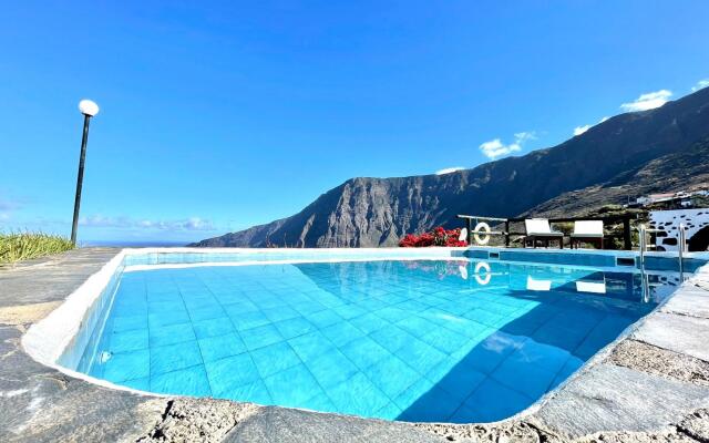 Apartment in rural house with Wifi and ocean view