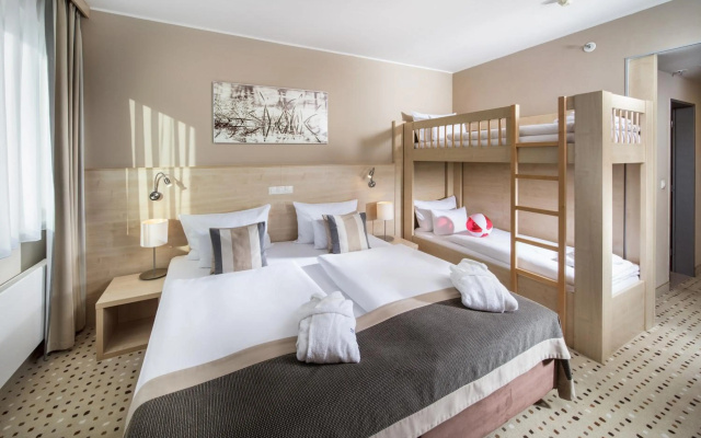 Aquapalace Hotel Prague - Image 3