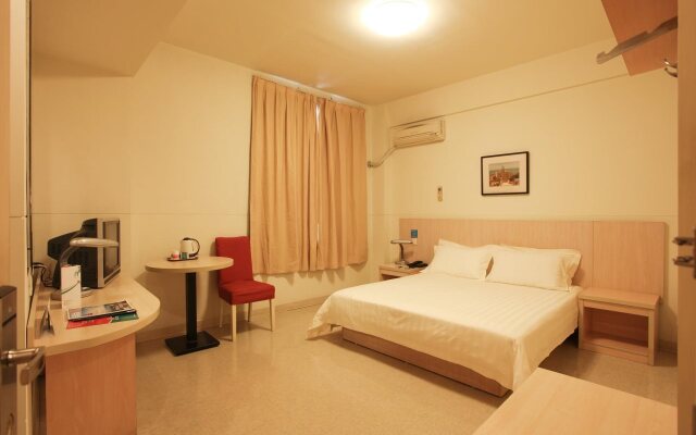 Jinjiang Inn Shanghai Everbright Conference Exhibition Center