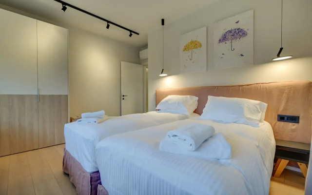 Nomads Lux Studios & Business Center