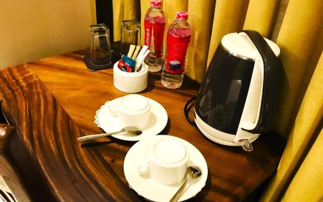 Ceylon Kingsmen Garden Hotel