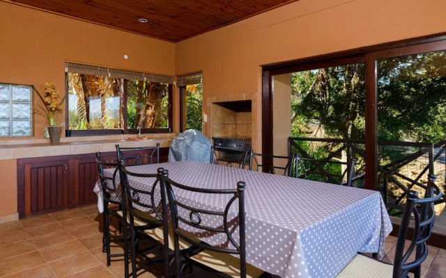 San Lameer Villa Rentals 14101