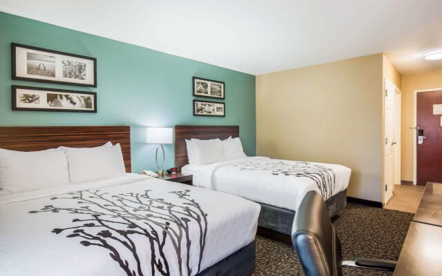 Sleep Inn & Suites Dunmore