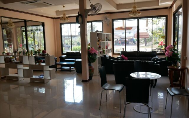 Suanluang Garden View Resort