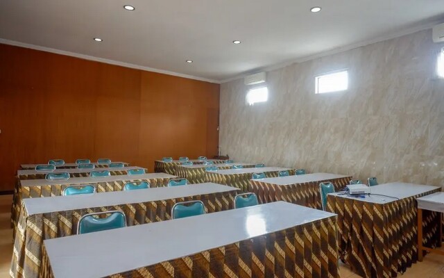Sans Hotel Heryon Yogyakarta