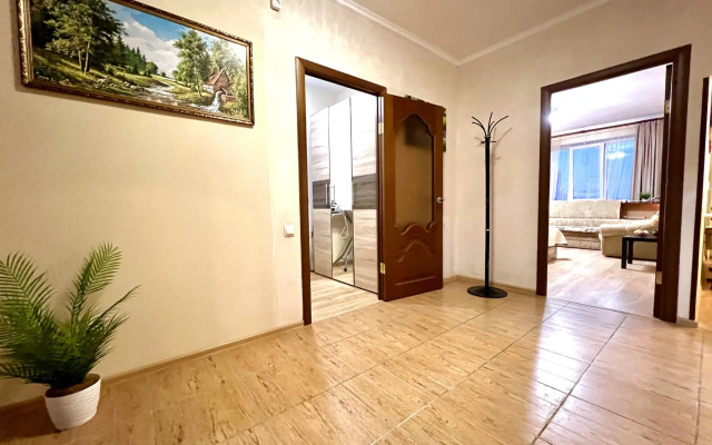 Самарские апартаменты на улице Санфировой