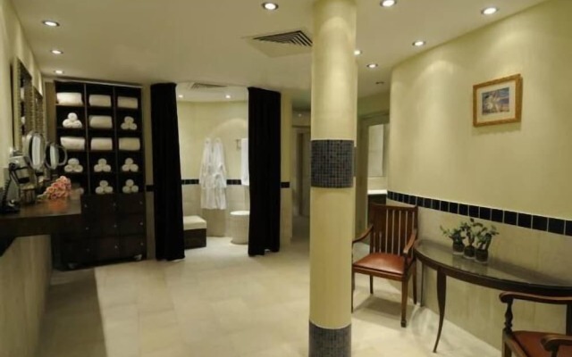 The Library Hotel Wellness Retreat