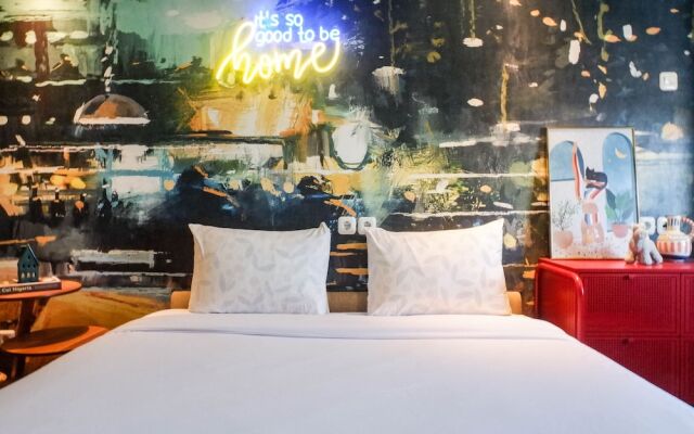 Exquisite 1Br Apartment At Puri Mas