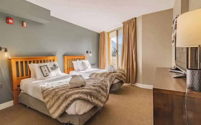 Spacious Two Bedroom Apartment in Whistler - 530
