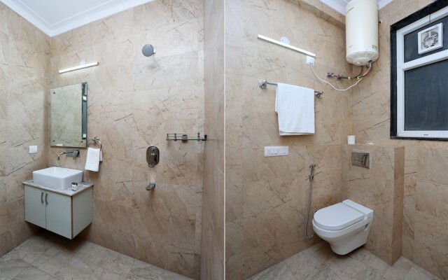 OYO 6591 near Artemis Hospital