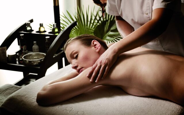 LeCrans Hotel & Spa