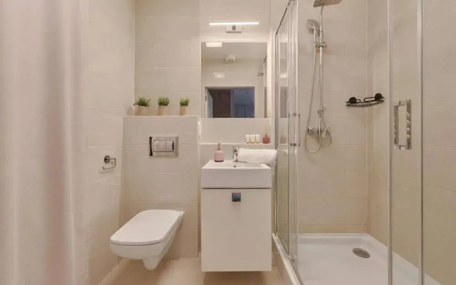 Krakowska Apartment by Renters Prestige