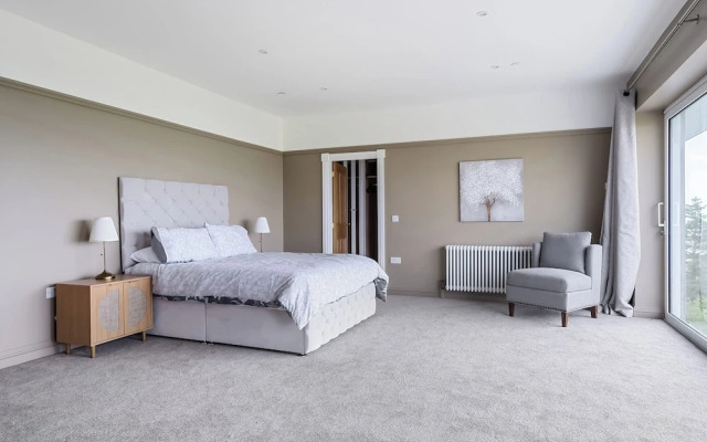 Plas Amherst