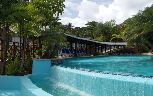 Oceans Salybia Nature Resort & Spa