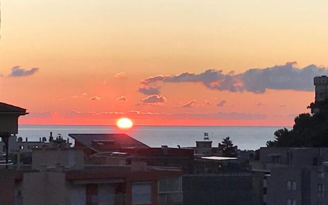 Sun&Sea Terrace Two-Bedroom Apartment