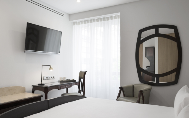 ICON Casona 1900 by Petit Palace