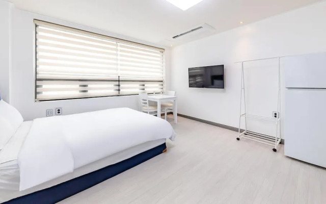 Yeosu Onueli Pension