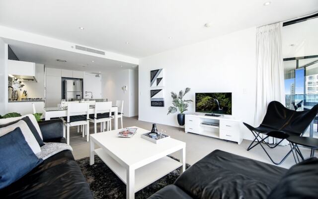 Oracle Sleek & Stylish 2 Bedroom Ocean View