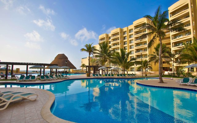 The Royal Sands Resort & Spa All Inclusive