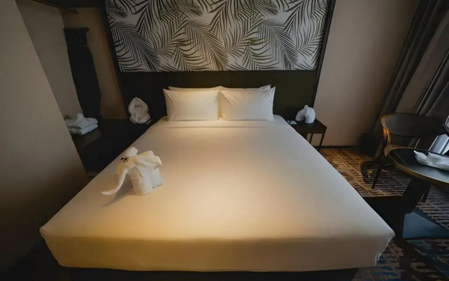 Monkeys Canopy Resort