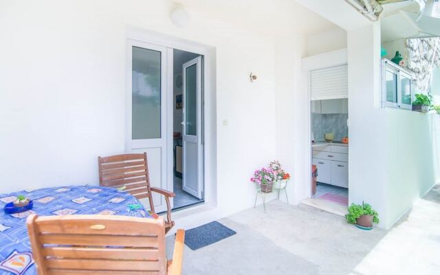 Apartments Mili
