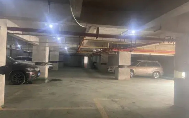 Lancang Auchan Hotel