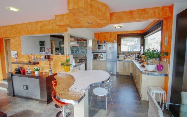 Orza - holiday home with private swimming pool in Benissa