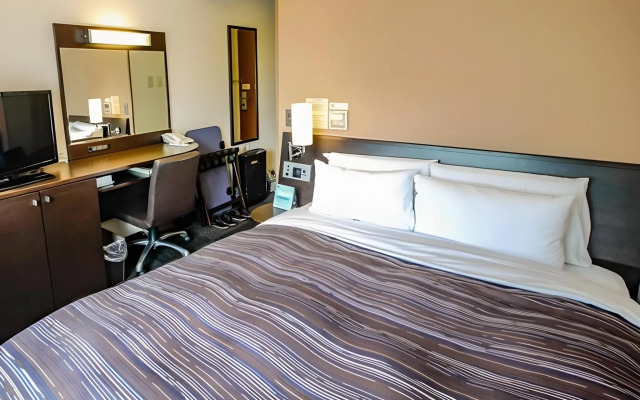 Hotel Route-Inn Yokohama Bashamichi