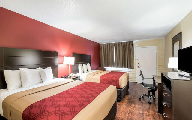 Econo Lodge I-40 exit 286 Holbrook