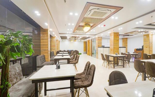 Fabhotel Palash