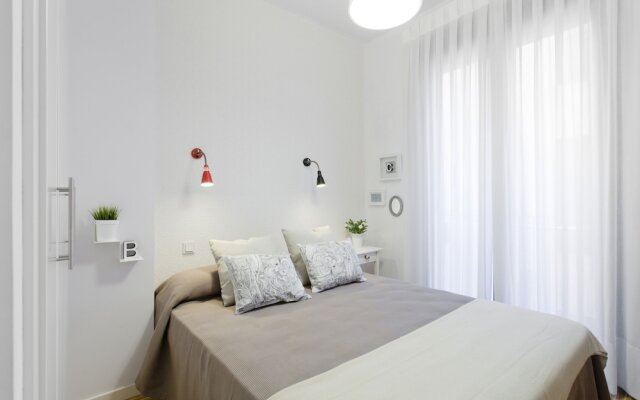 Gran Via Apartment I