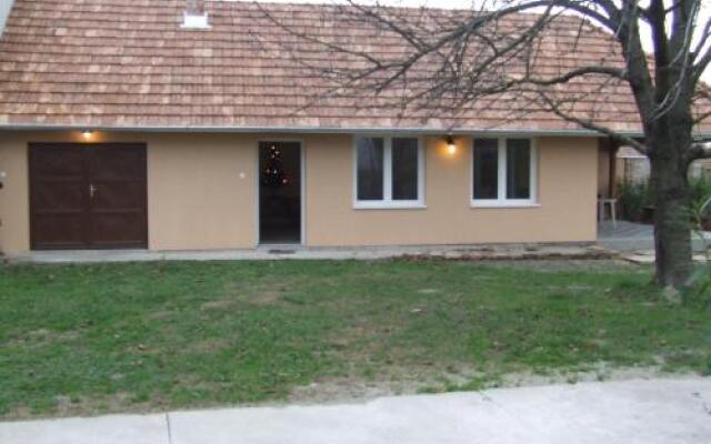 Kápolnás Vendégház