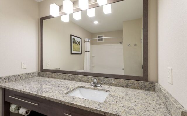 GrandStay Hotel & Suites Algona IA