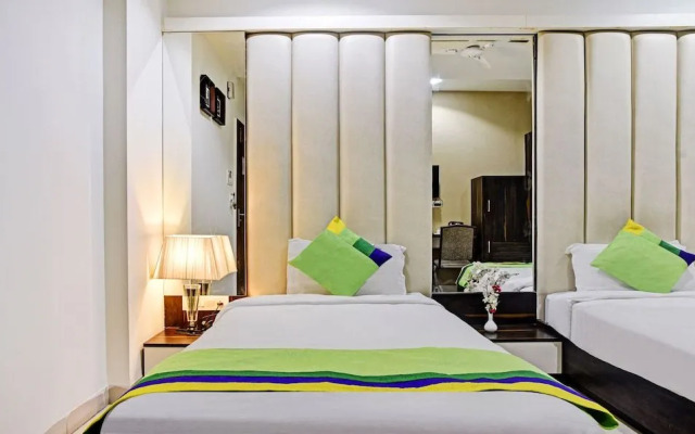 Treebo Trend Western