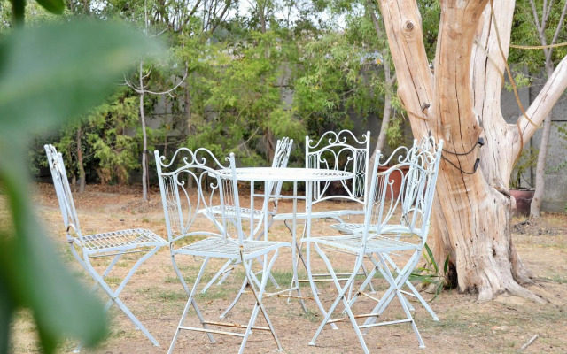 Versailles Self-Catering