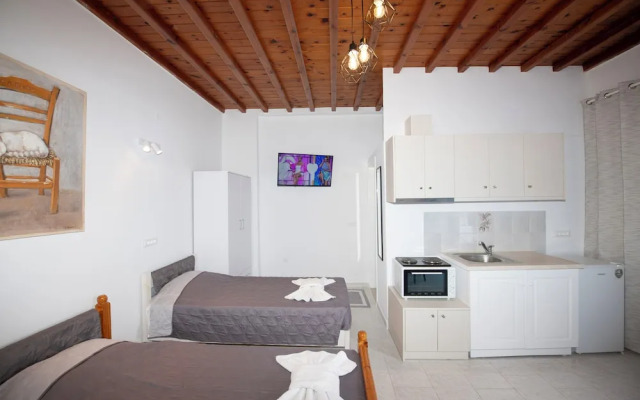 Karboni Hotel