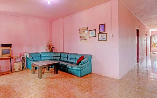 SPOT ON 92923 Toyo Homestay Syariah