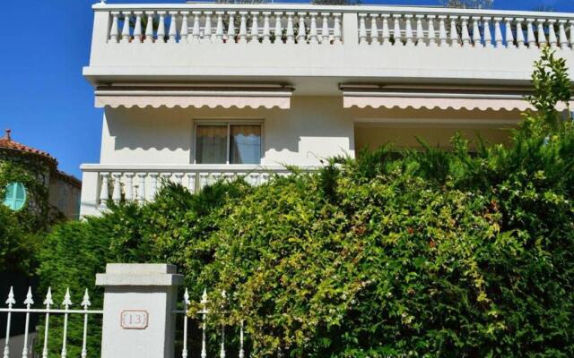 Appartement Antibes, 2 Pieces, 4 Personnes Fr 1 252 19