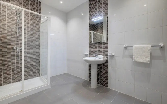 Premier Seafront Living: Ultra-luxury in Sliema